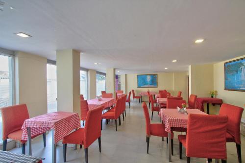 super townhouse hills palace