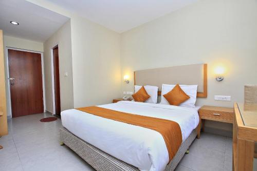 super townhouse hills palace