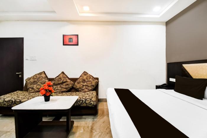 hotel o raipur city center formerly south inn