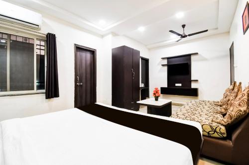 hotel o raipur city center formerly south inn