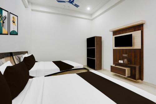 Collection O Khatu Shyam Formerly Hotel Dev Bhumi,,4 star