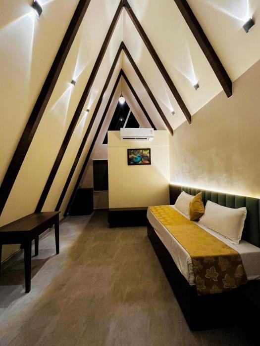 birds nest resort