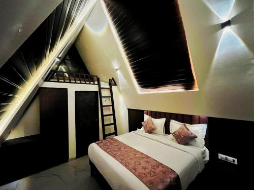 birds nest resort