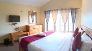 Longwood Resorts,,5 star