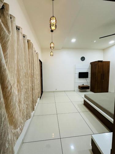 Srk Farm And Resort,,4 star