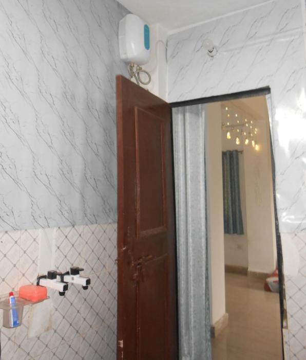 krishnashray home stay