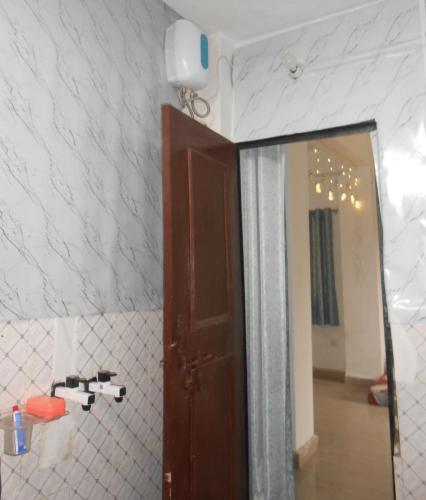 krishnashray home stay