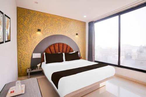 hotel o 7 square hotel