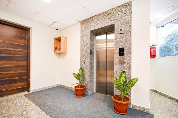 super townhouse sayhallo narcos