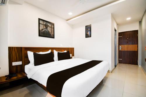 super townhouse sayhallo narcos