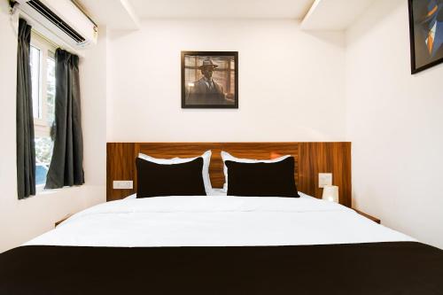 super townhouse sayhallo narcos