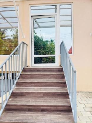 East Town Hotel,,5 star