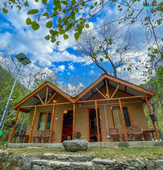 eco himalayas cottages tirthan valley