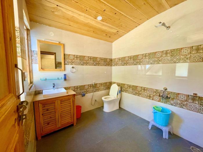 eco himalayas cottages tirthan valley