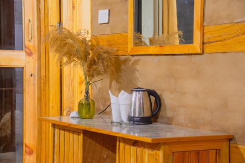 eco himalayas cottages tirthan valley