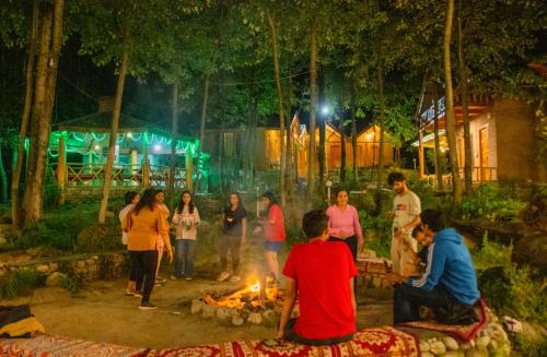 eco himalayas cottages tirthan valley