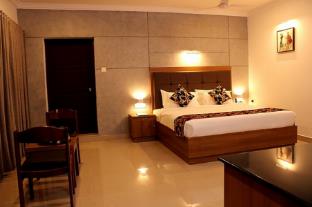 Janatha Heritage,,5 star