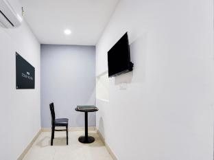 super townhouse morden town