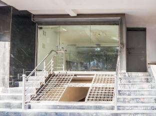 super townhouse morden town
