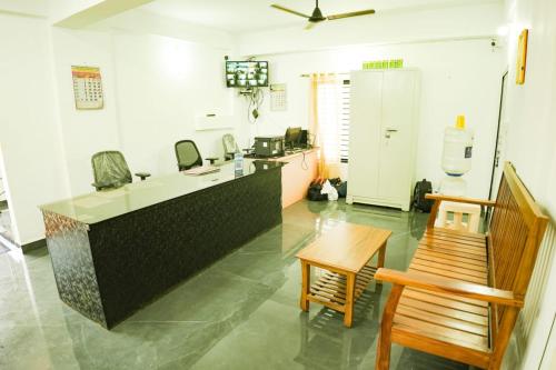 shree devi mookambika apart hotel