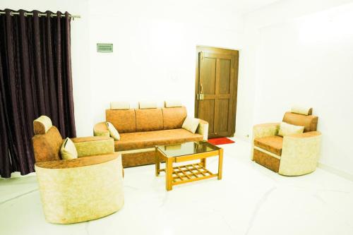 shree devi mookambika apart hotel