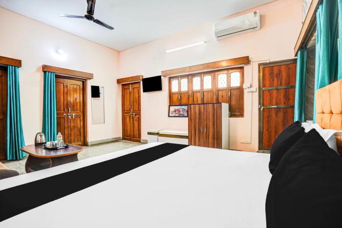 super hotel o dakshin dwar formerly radha krishna niwas