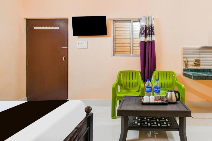 super hotel o dakshin dwar formerly radha krishna niwas