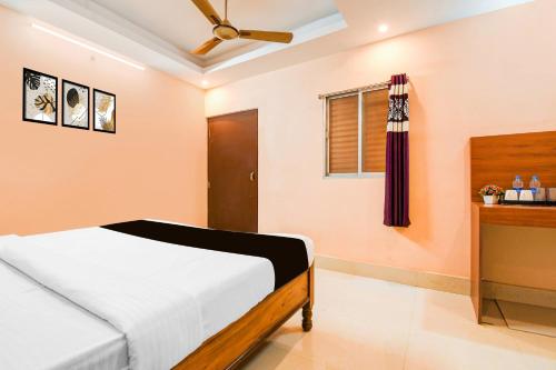 super hotel o dakshin dwar formerly radha krishna niwas