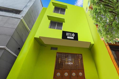 super hotel o dakshin dwar formerly radha krishna niwas