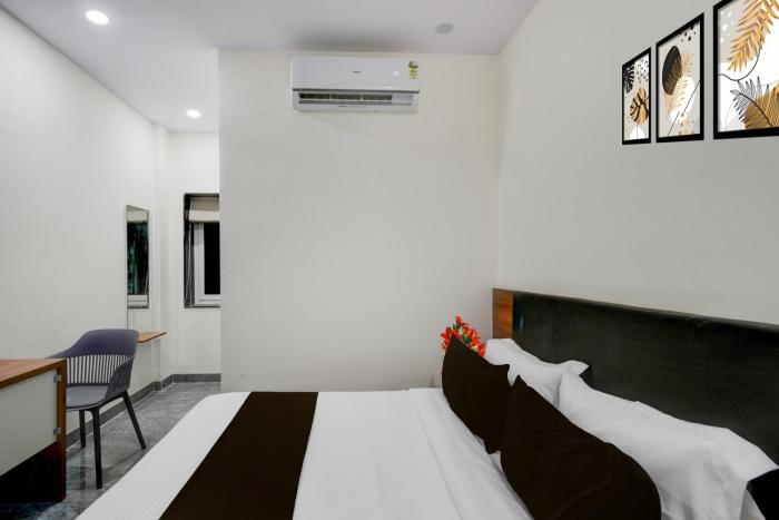 super townhouse oak l b nagar metro station