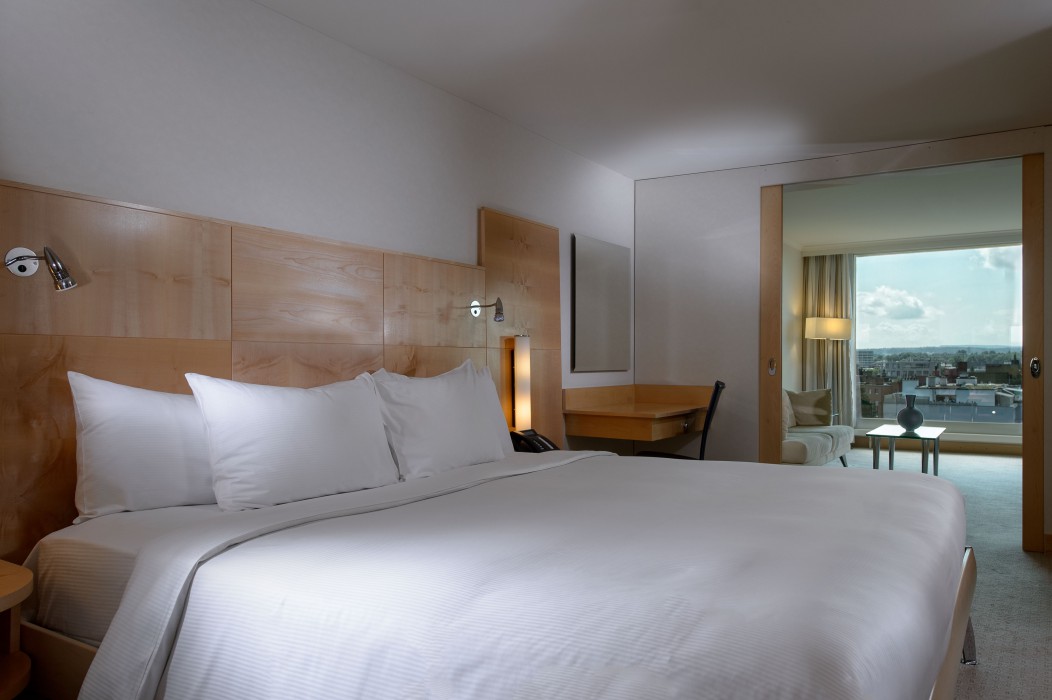 hilton zurich airport