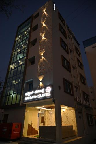 super hotel o panvith suites near bangalore international airport