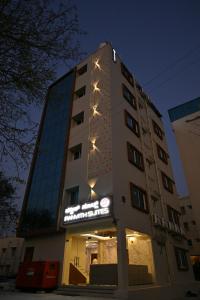 super hotel o panvith suites near bangalore international airport