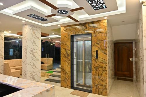 super hotel o panvith suites near bangalore international airport