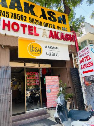 Hotel Aakash Navrangpura,,3 star