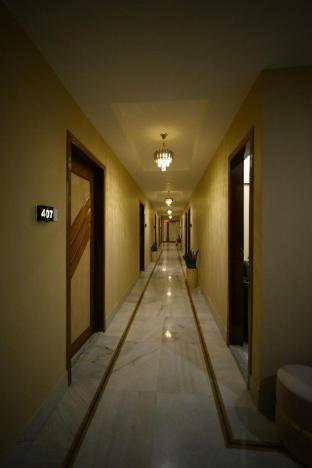 River View Retreat,,2 star