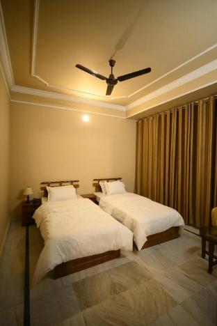 River View Retreat,,2 star