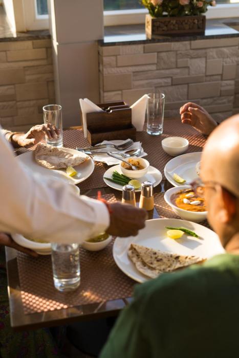 rainbow guest house pure veg