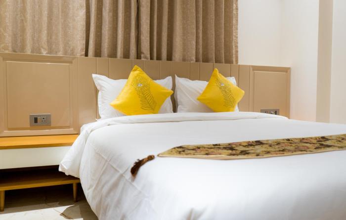 rainbow guest house pure veg