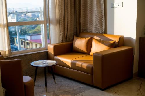 rainbow guest house pure veg