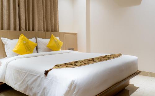 rainbow guest house pure veg