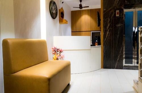 rainbow guest house pure veg