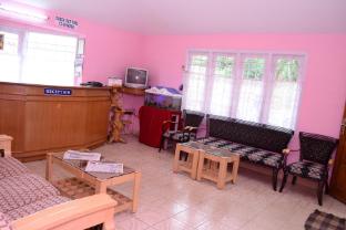 the rainbow cottages ooty