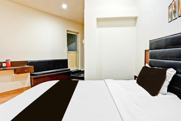 collection o phoolbagh near dd mall