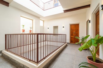 the munshi mansion