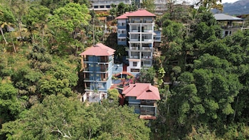 lazo golden valley resort