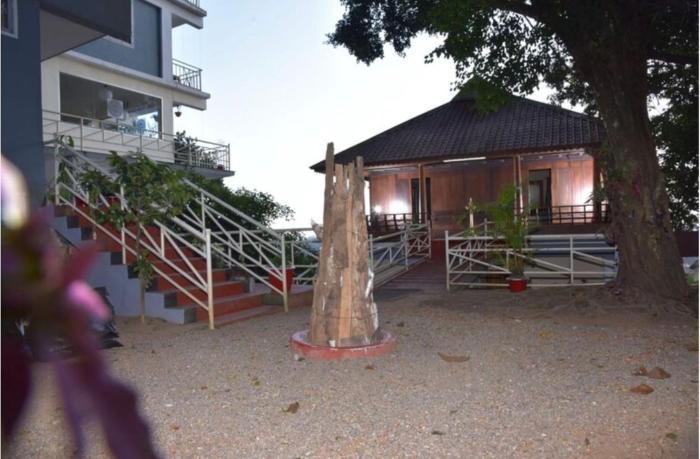 lazo golden valley resort