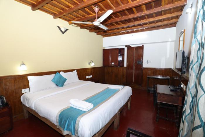 lazo golden valley resort