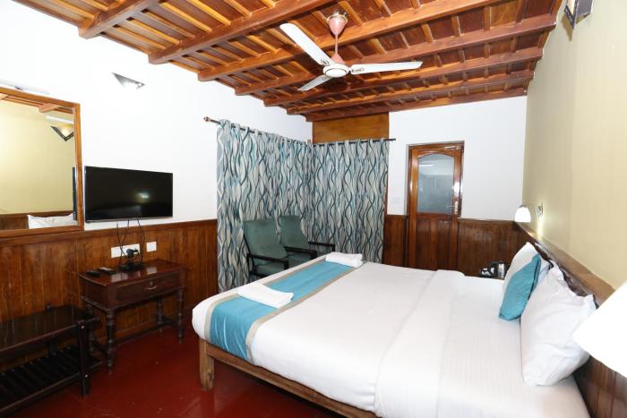 lazo golden valley resort