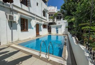 La Villa Le Bonheur,,5 star